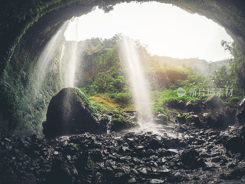 印度尼西亚印度尼西亚印度尼西亚的Madakaripura waterfall East